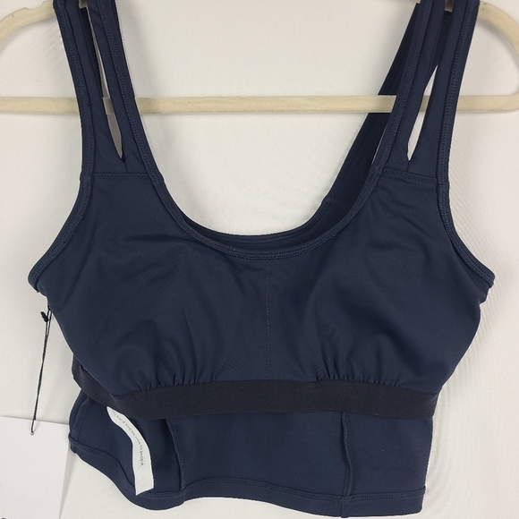NEW BARRY'S Women's Ink Blue Split Strap Tank Top Sz XS. Built in Bra. MSRP $68 - Picture 7 of 9